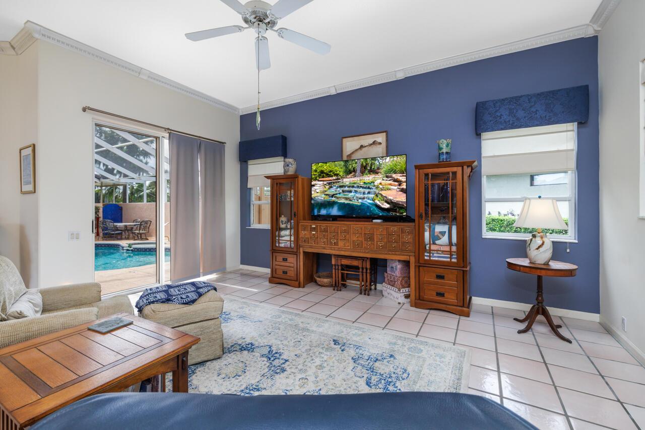 5129 SE Lost Lake Way