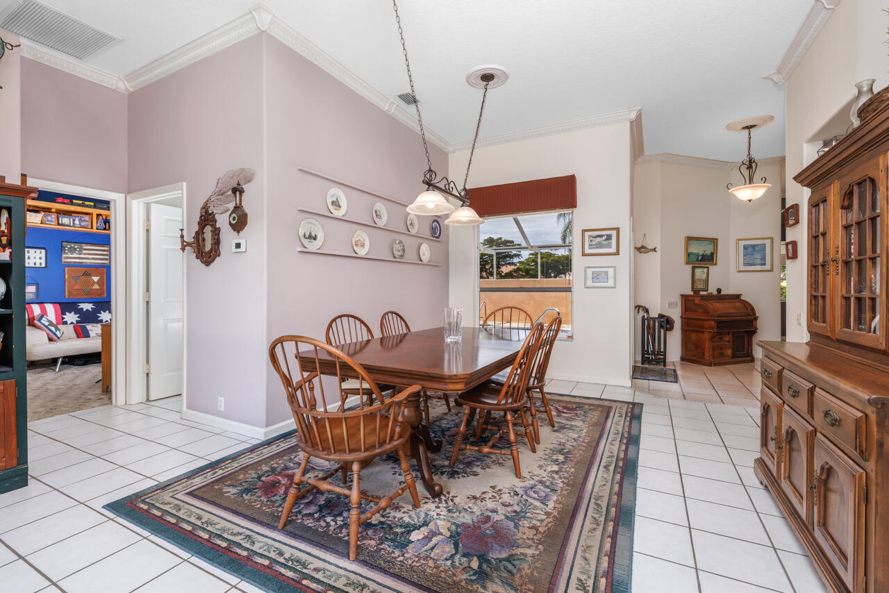 5129 SE Lost Lake Way