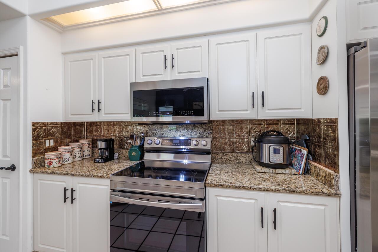 5129 SE Lost Lake Way