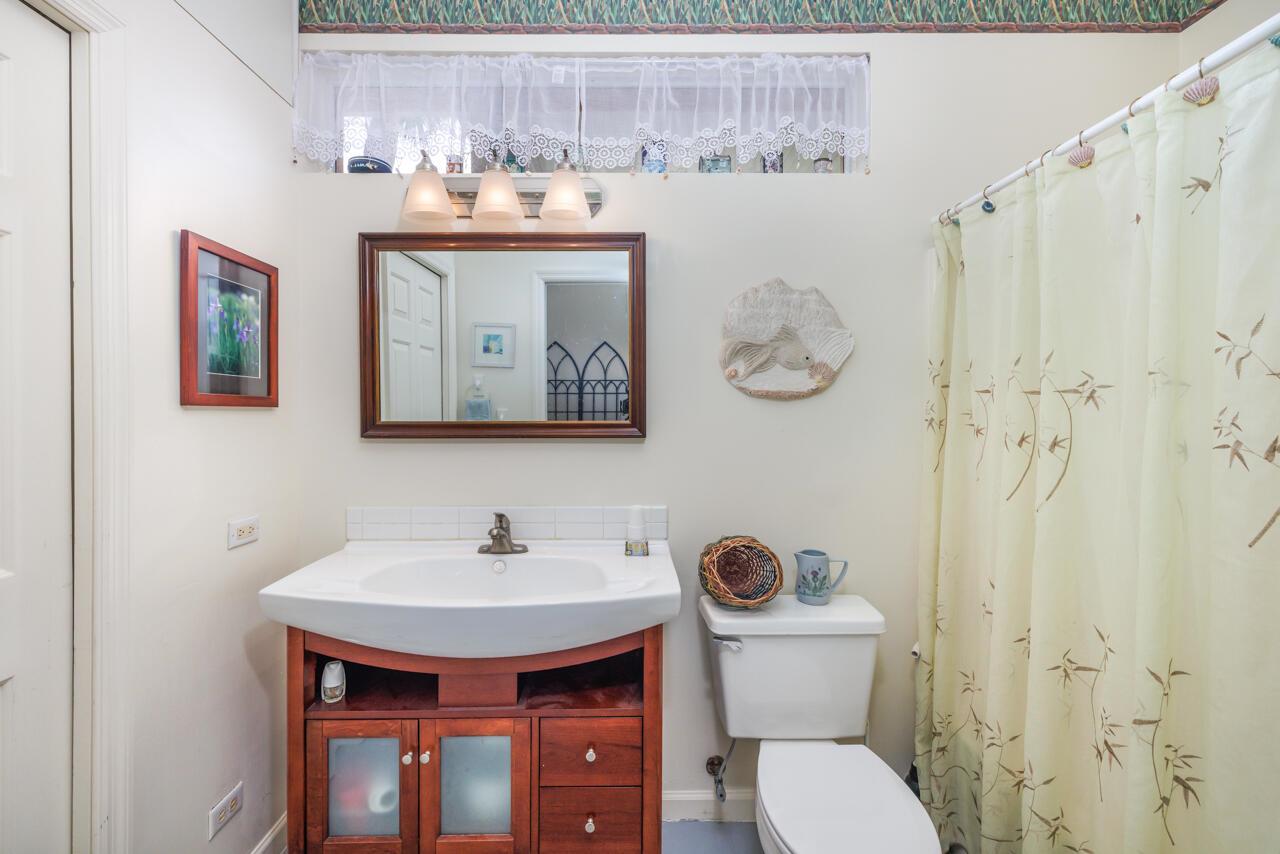 5129 SE Lost Lake Way