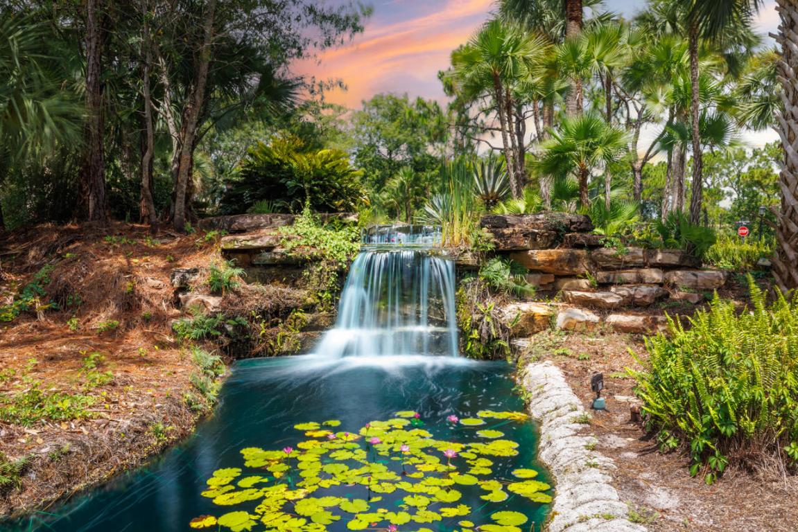 5129 SE Lost Lake Way