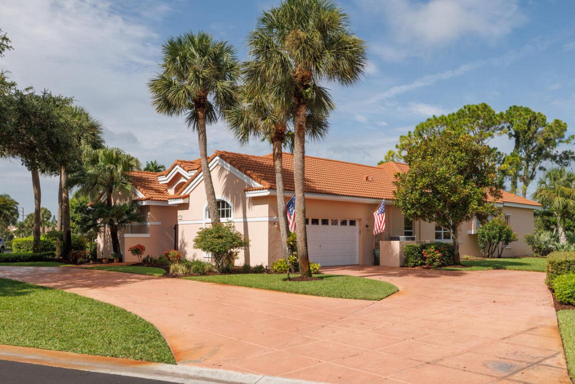 5129 SE Lost Lake Way