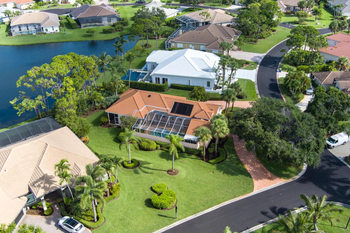 5129 SE Lost Lake Way