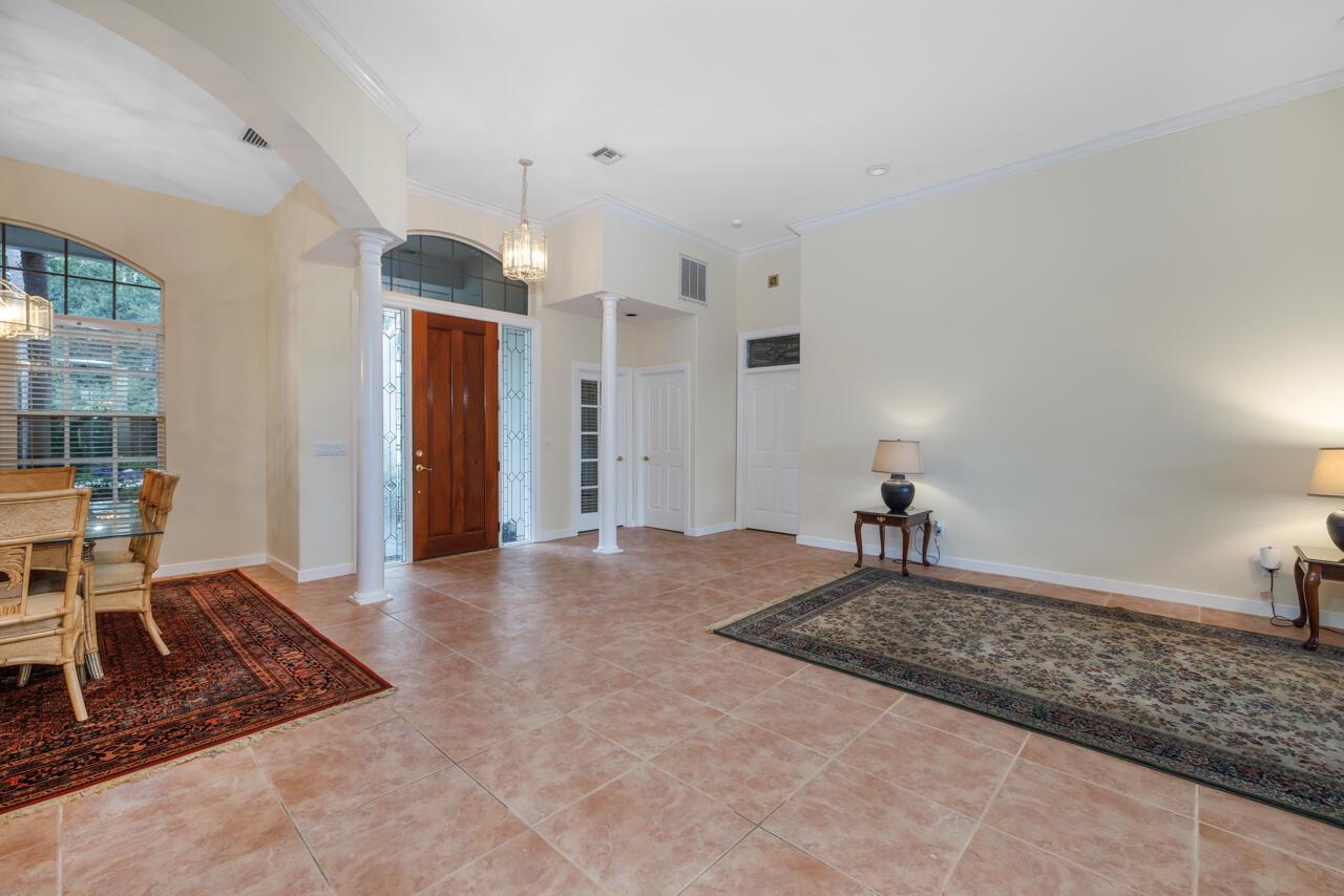 8120 SE Windjammer Way