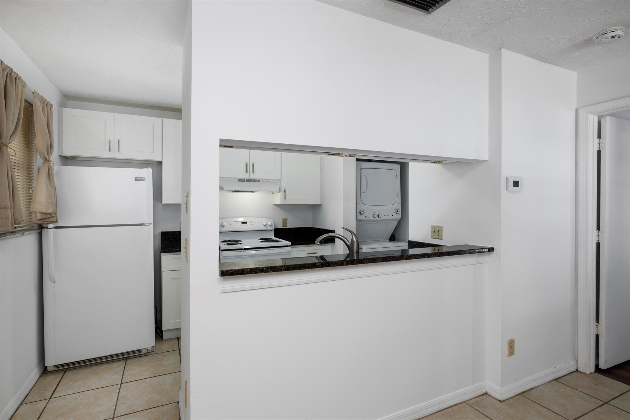 6541 SE Federal Highway 101