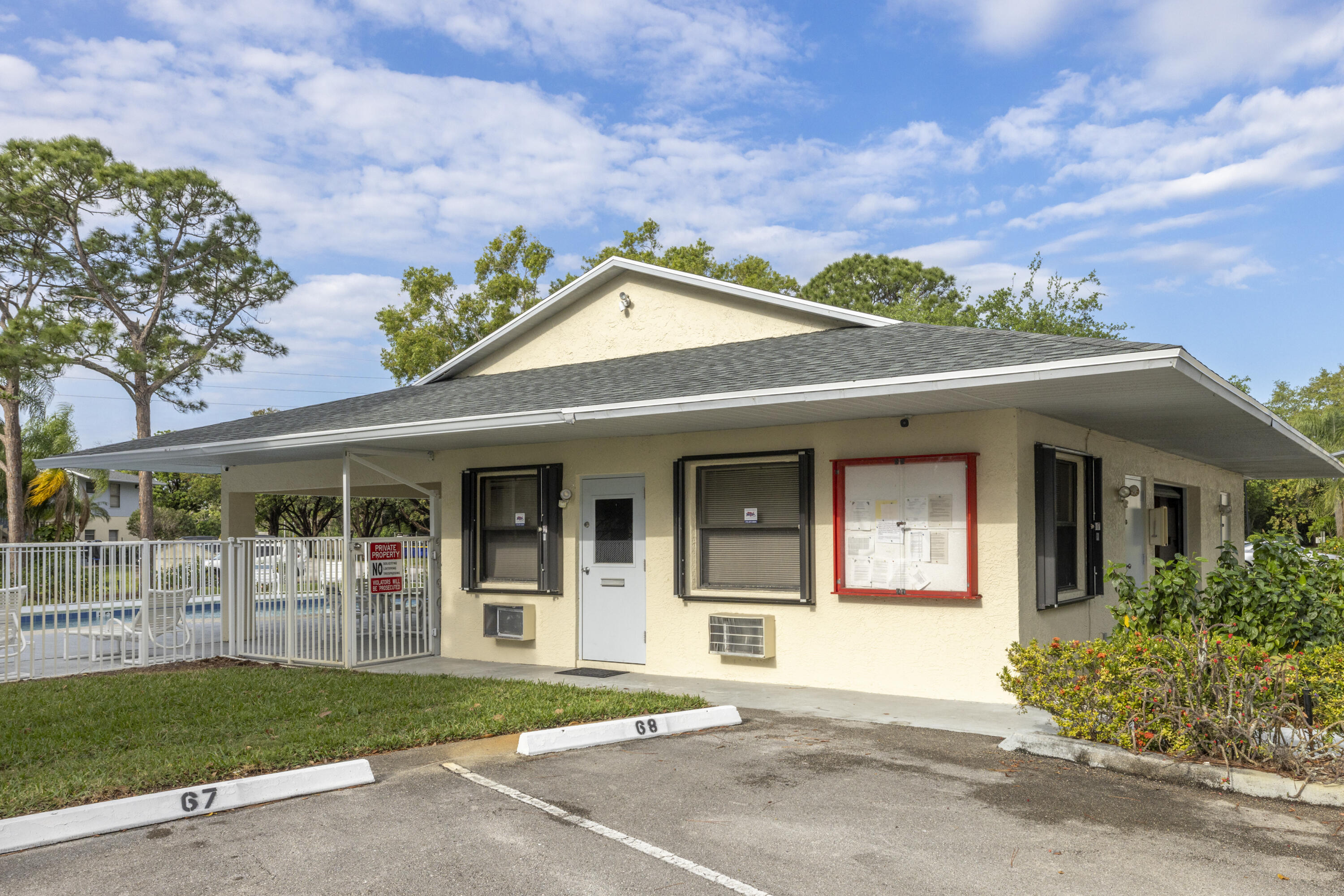 6541 SE Federal Highway 101