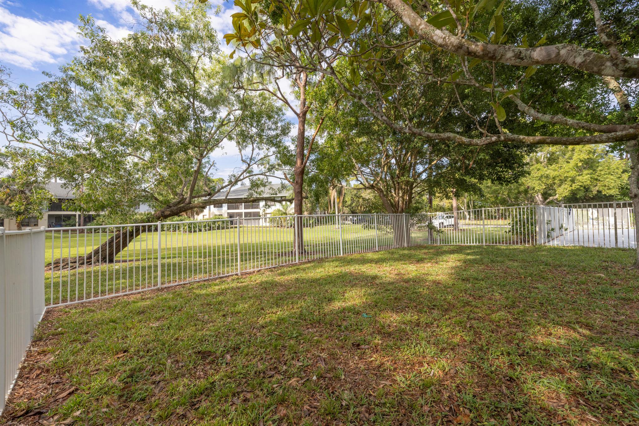 6541 SE Federal Highway 101