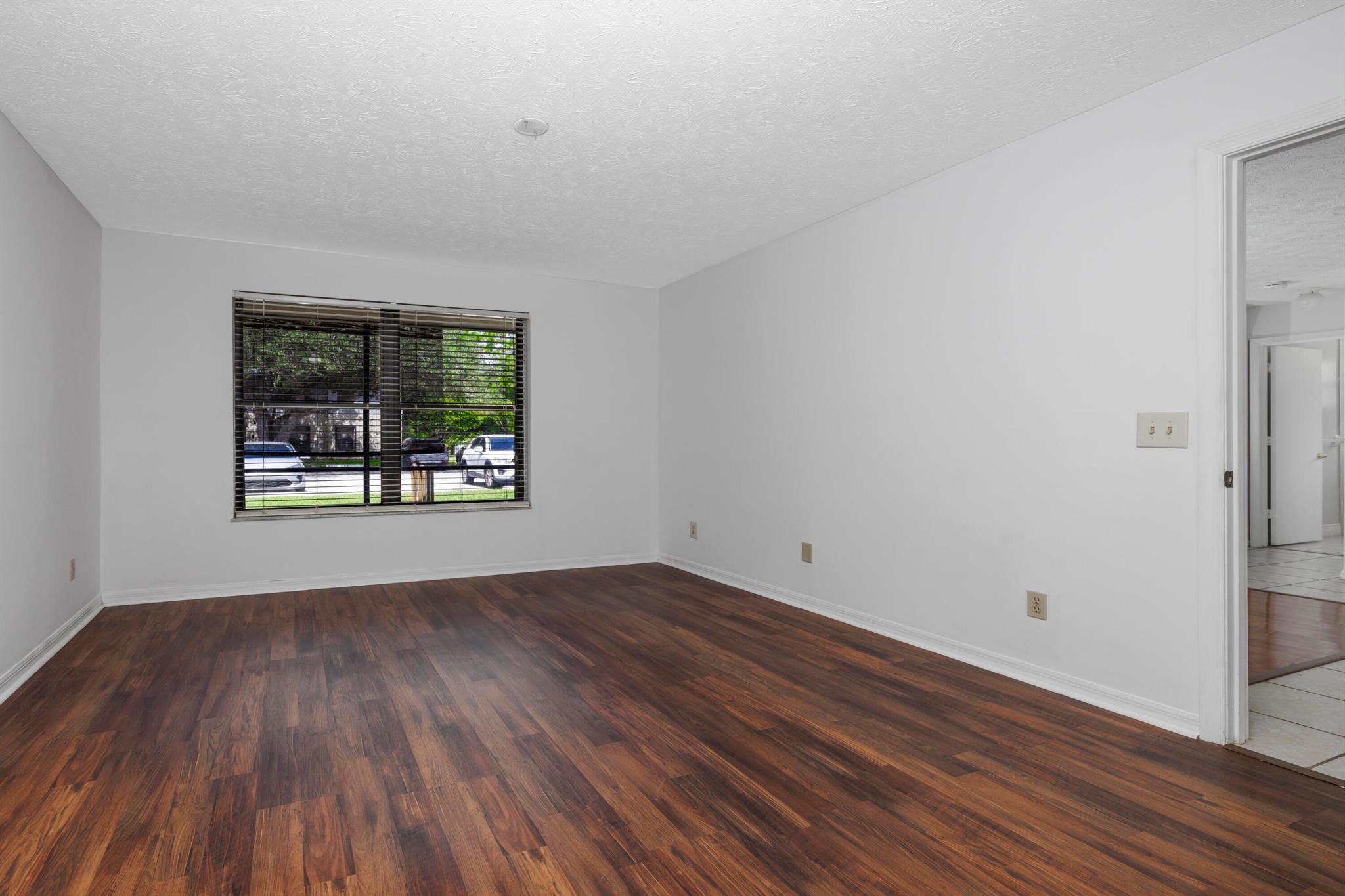 6541 SE Federal Highway 101