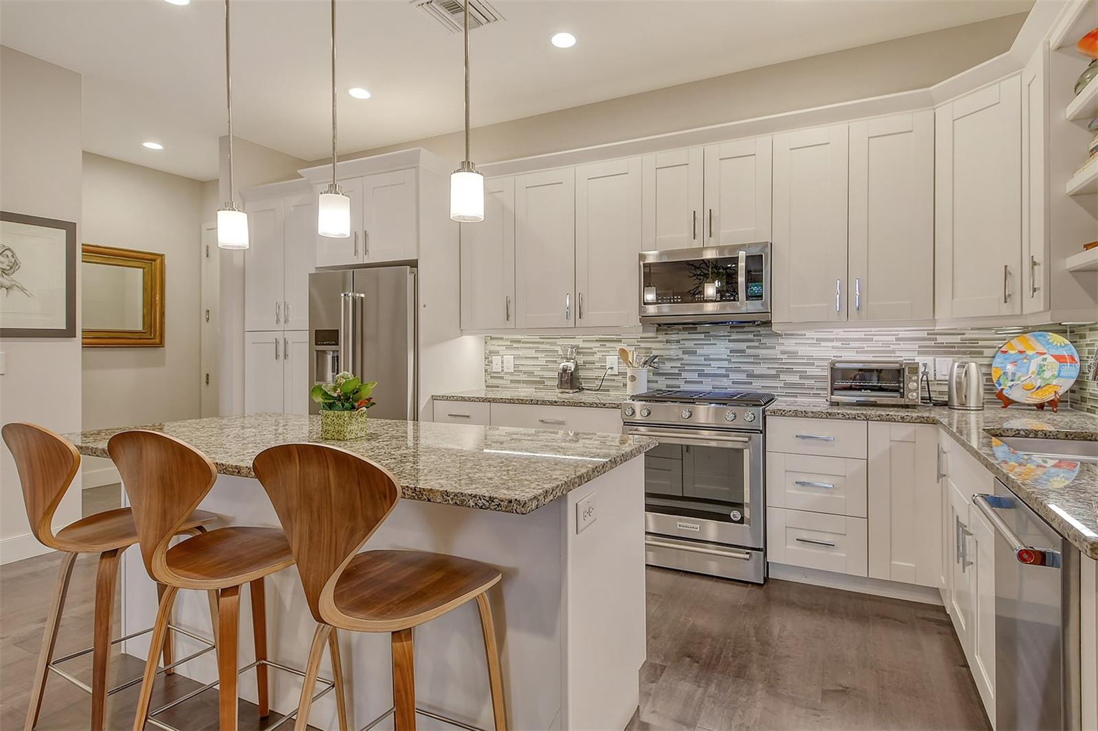 1273 BOULEVARD OF THE ARTS