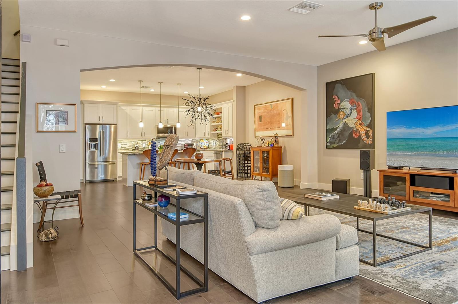 1273 BOULEVARD OF THE ARTS