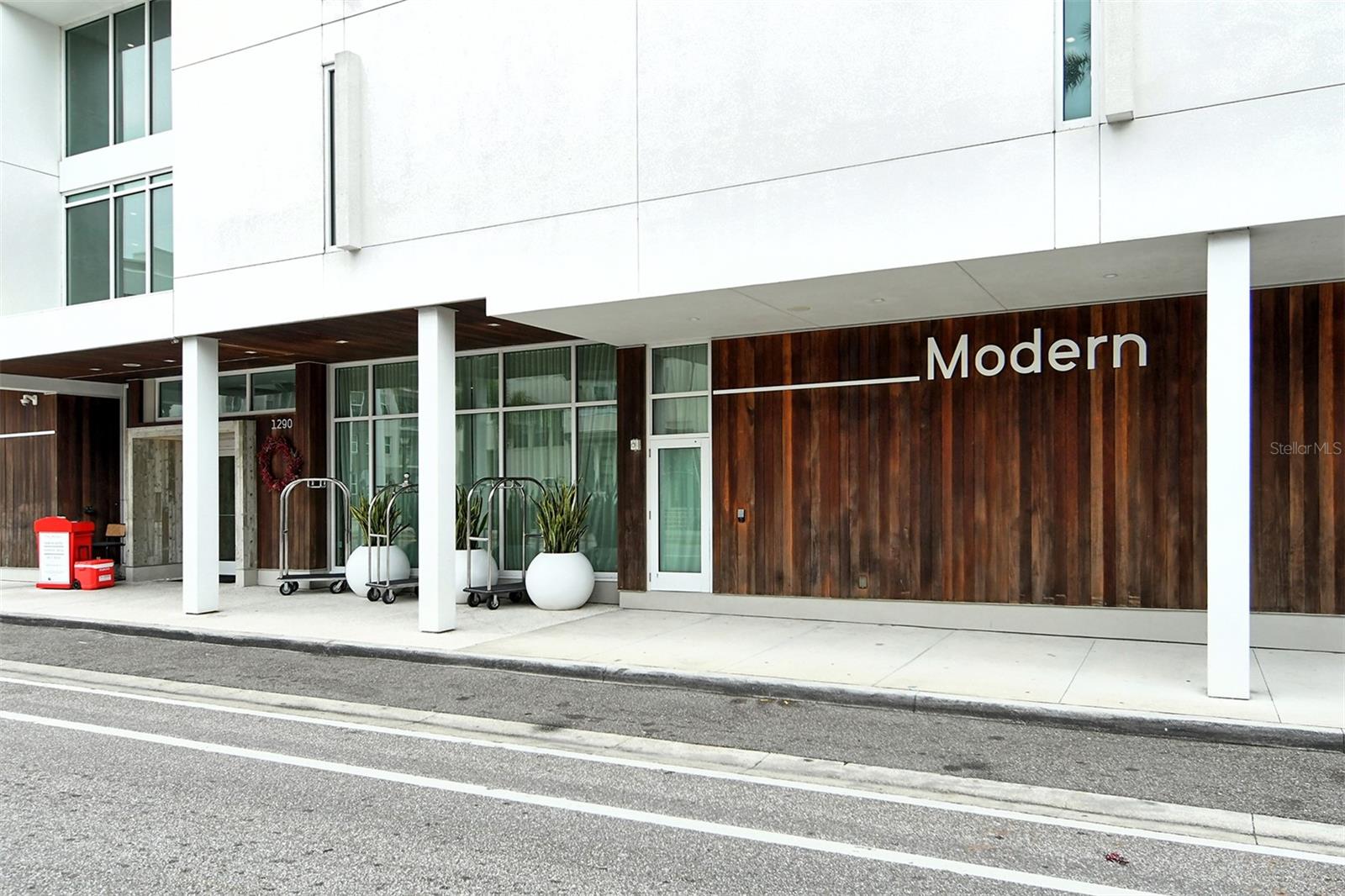 1273 BOULEVARD OF THE ARTS