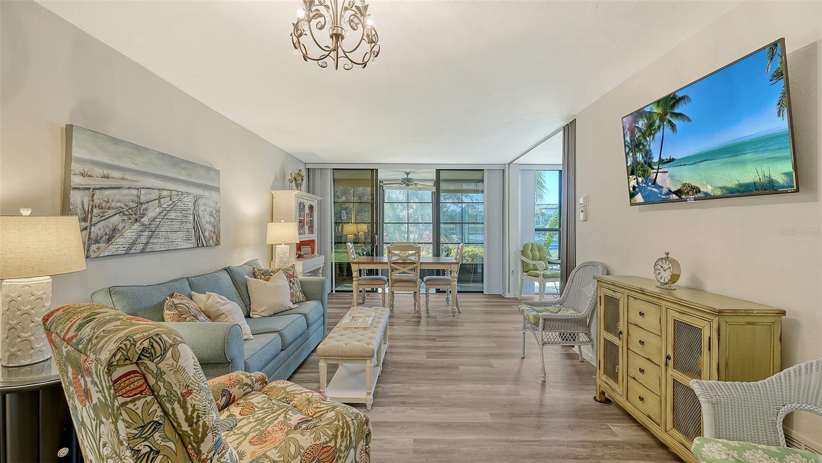 612 BIRD BAY DR S #110