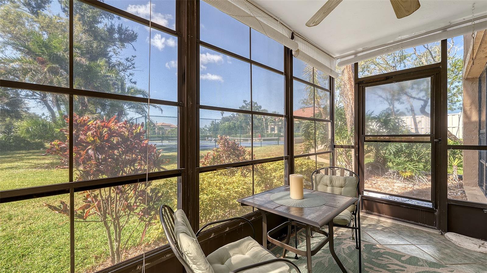 612 BIRD BAY DR S #110