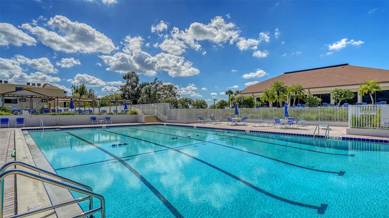 612 BIRD BAY DR S #110