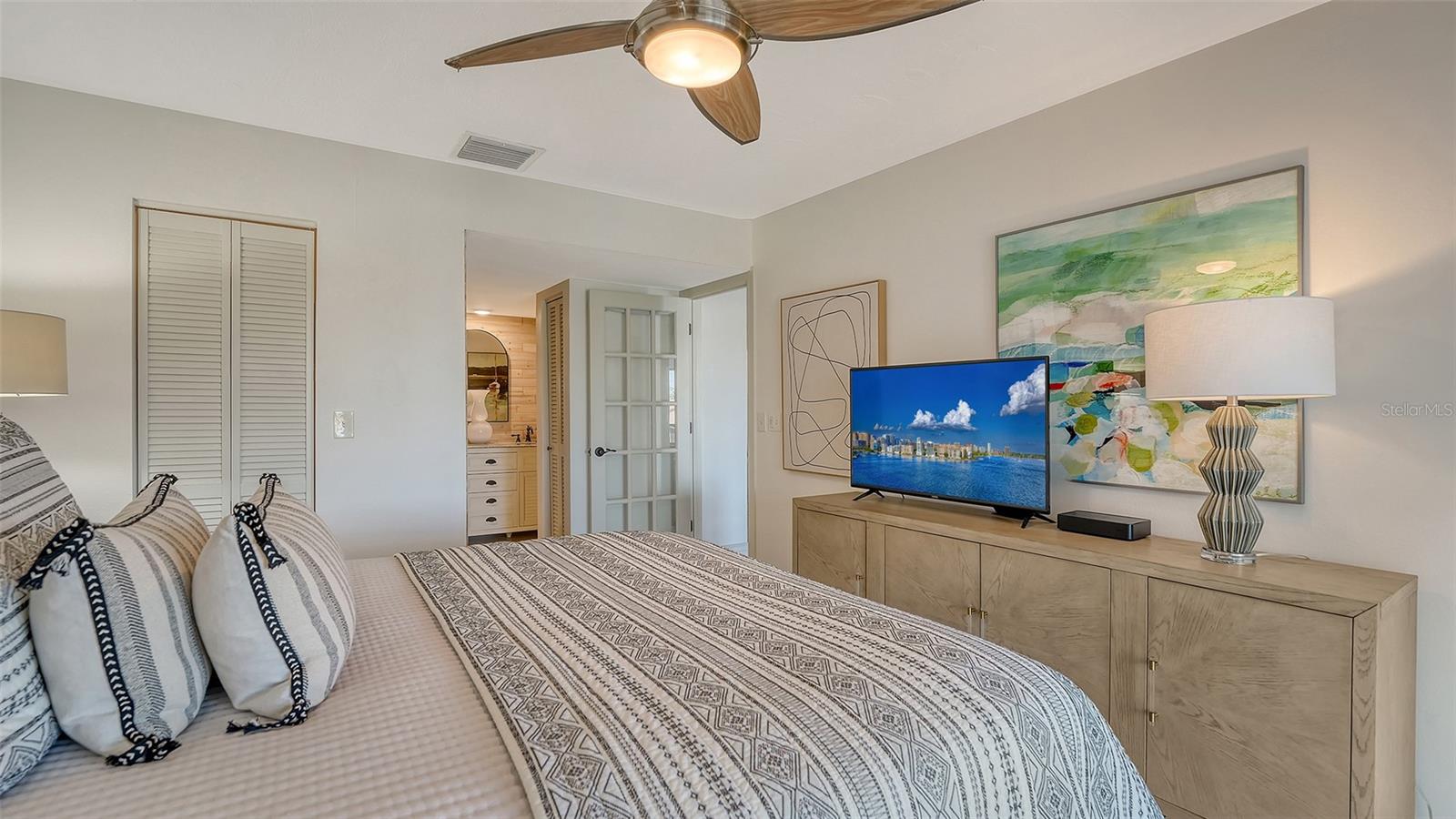 1178 BIRD BAY WAY #307