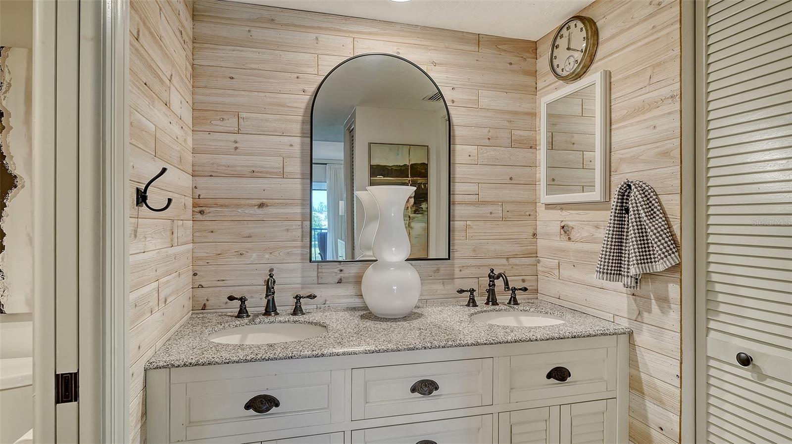 1178 BIRD BAY WAY #307