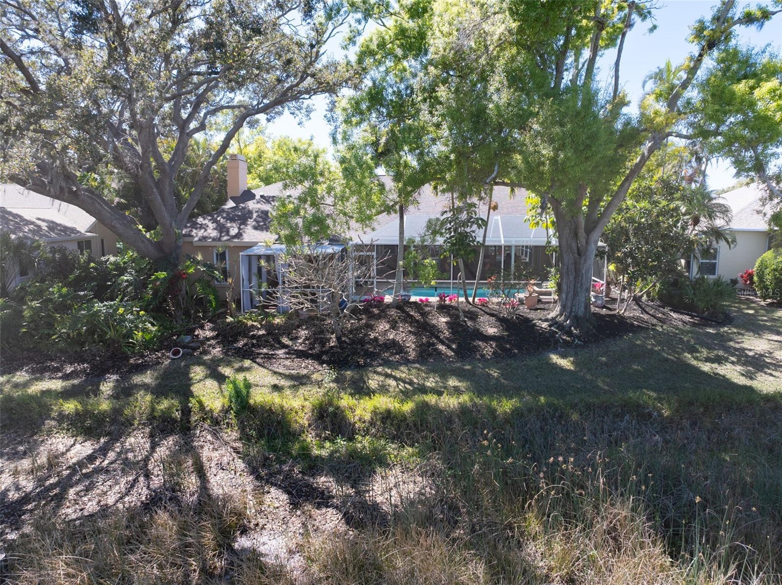 8309 SHADOW PINE WAY