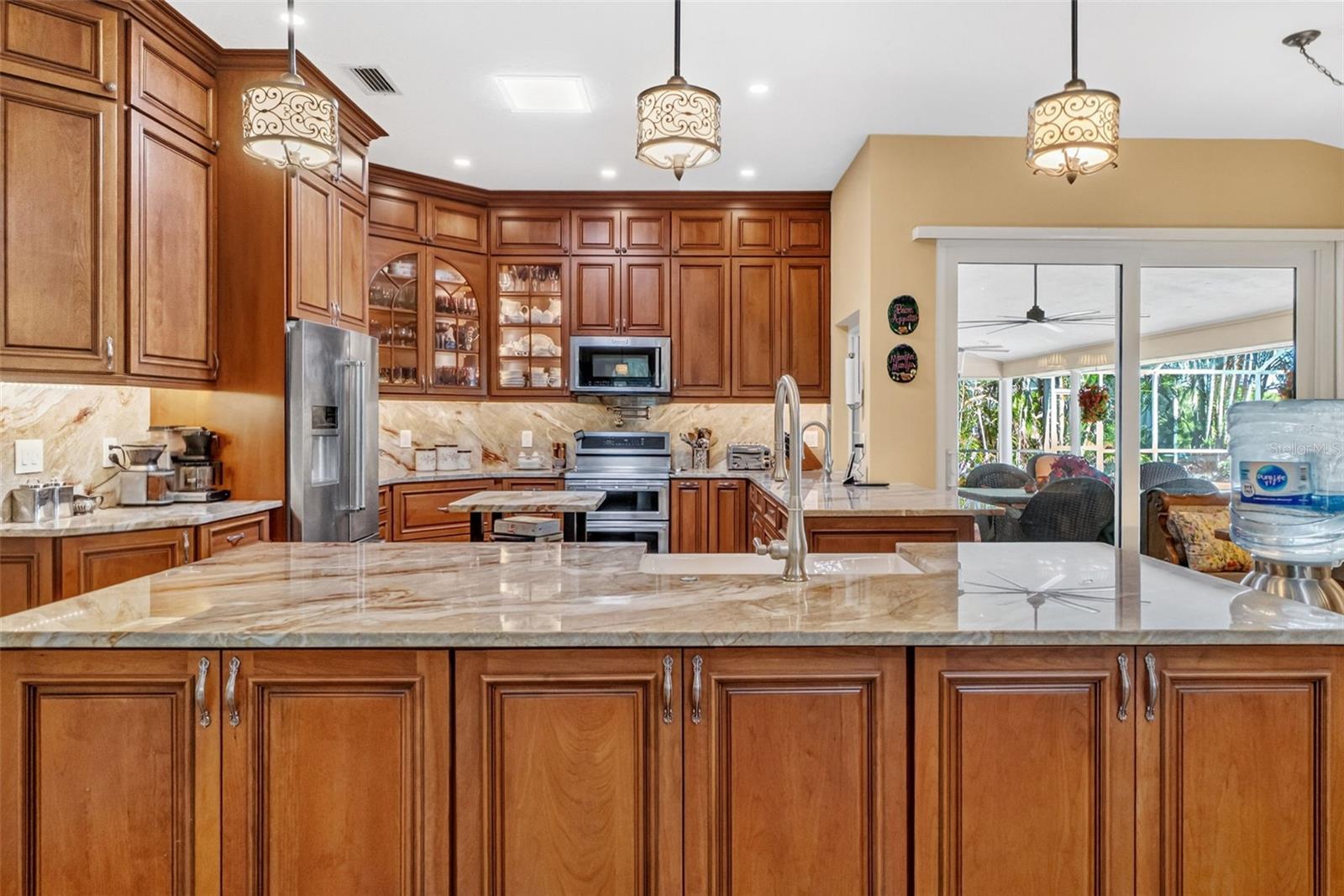 8309 SHADOW PINE WAY