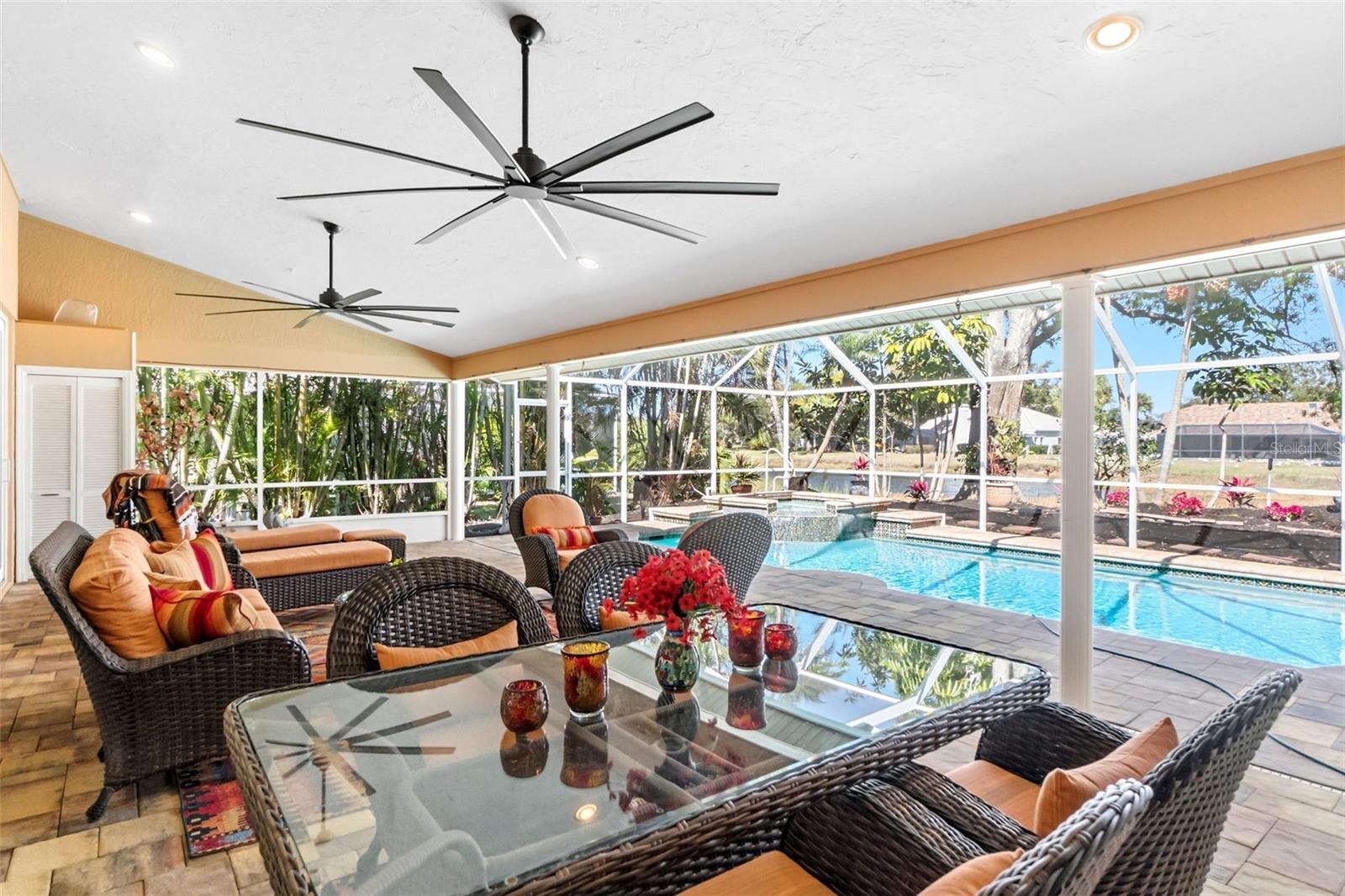 8309 SHADOW PINE WAY