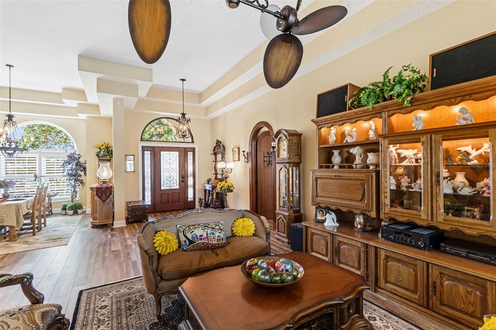 8309 SHADOW PINE WAY