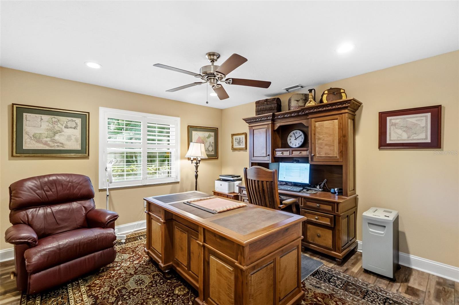 8309 SHADOW PINE WAY