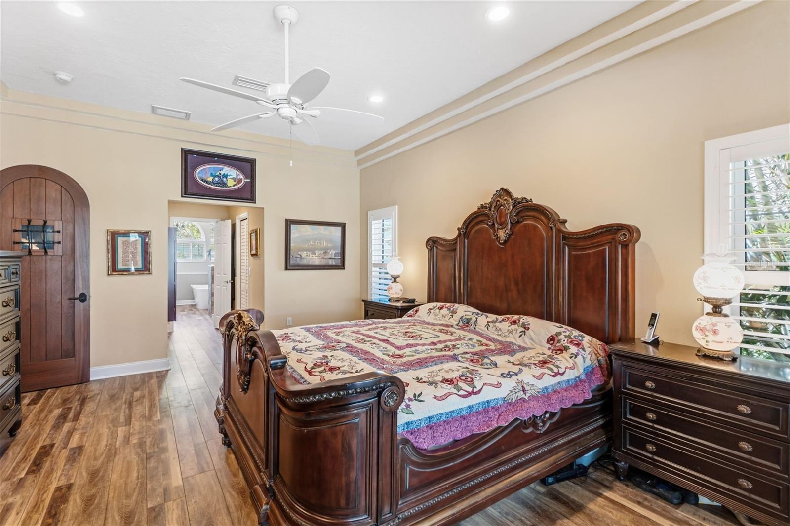 8309 SHADOW PINE WAY