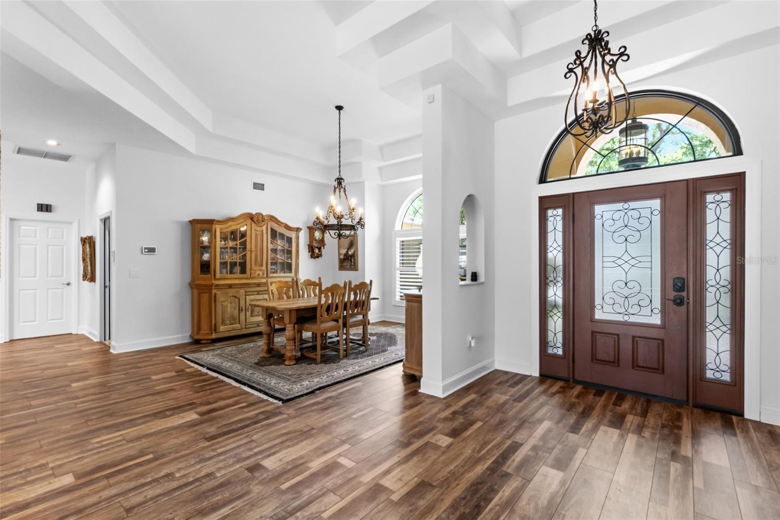 8309 SHADOW PINE WAY