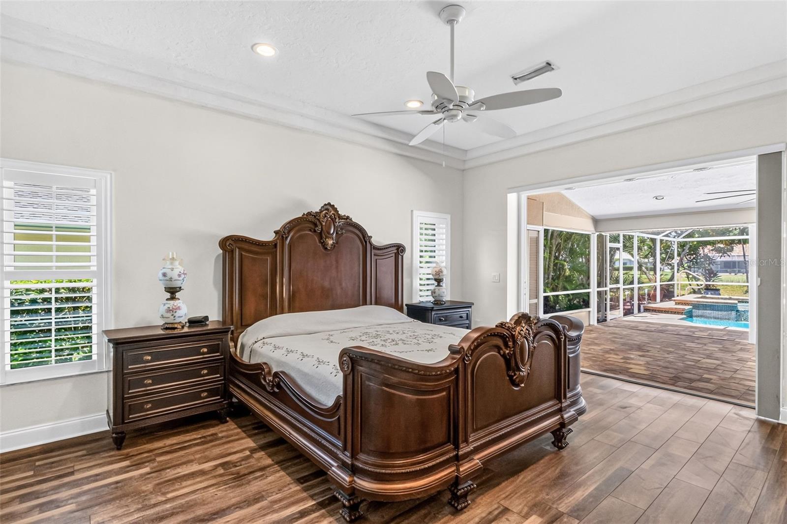 8309 SHADOW PINE WAY