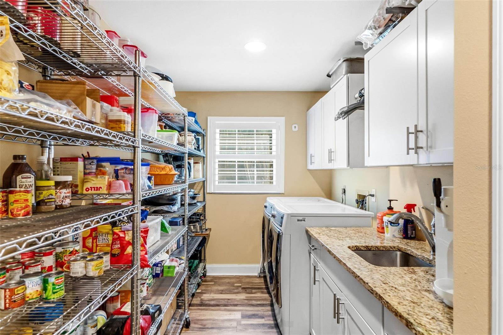 8309 SHADOW PINE WAY