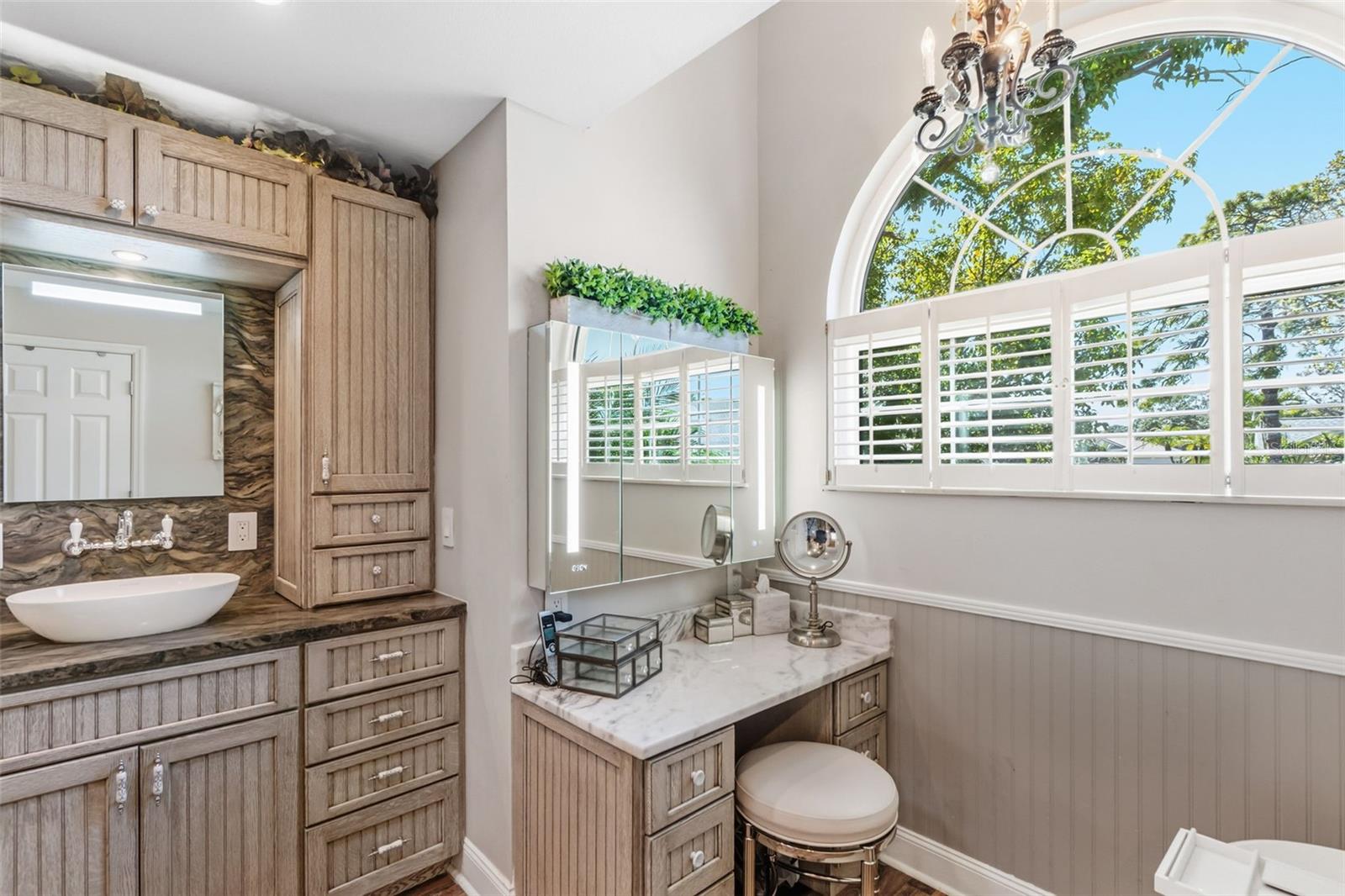 8309 SHADOW PINE WAY