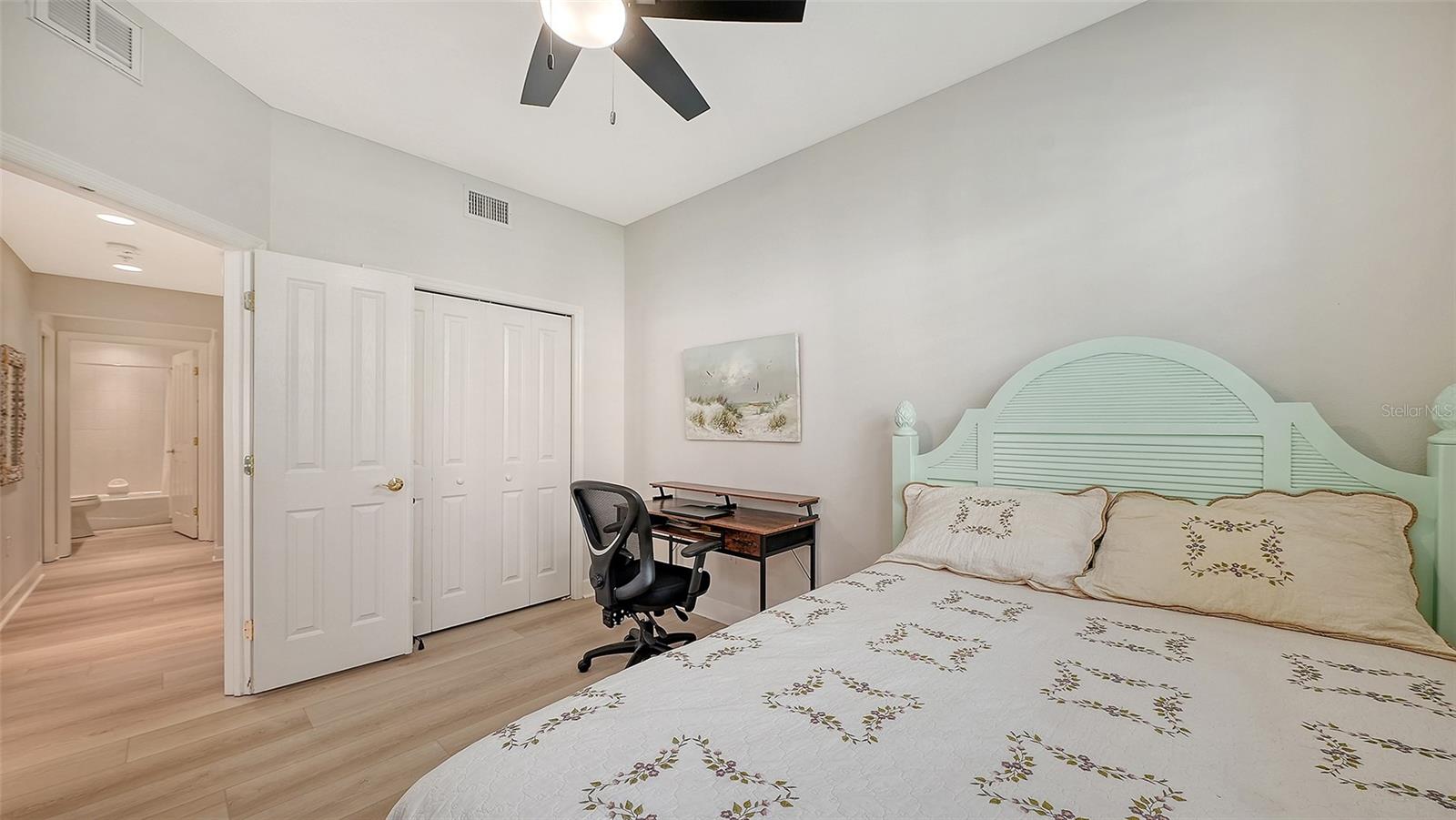 5235 PARISIENNE PL #101B28