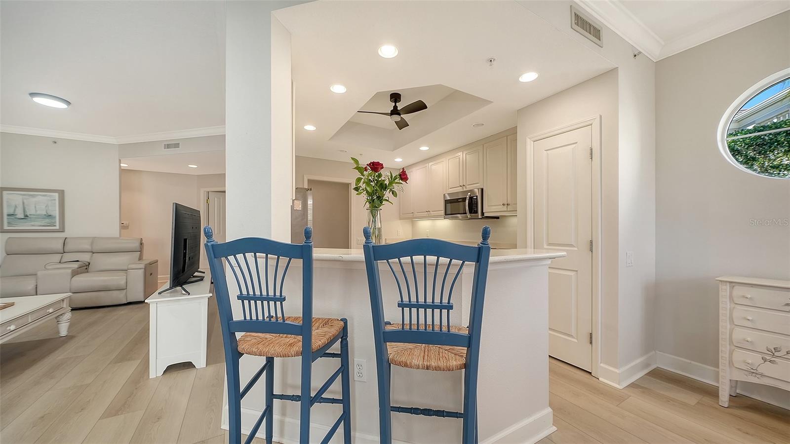 5235 PARISIENNE PL #101B28