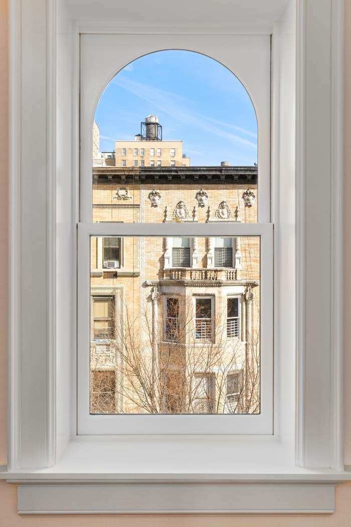 330 W 88th Street