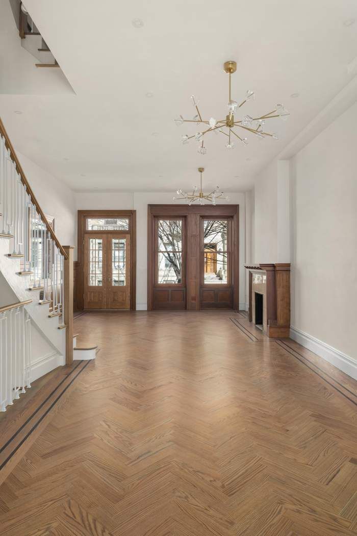 330 W 88th Street