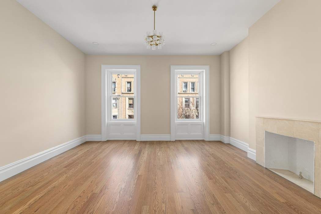 330 W 88th Street