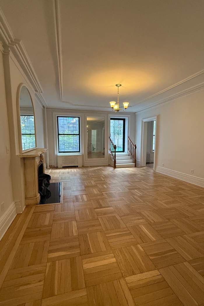 130 E 61st Street 3B