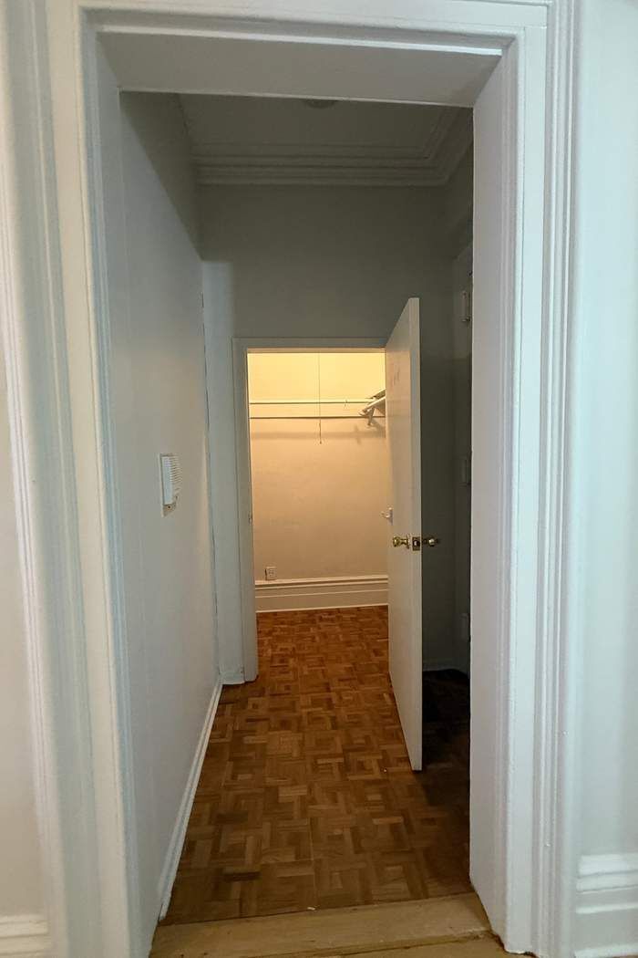 130 E 61st Street 3B