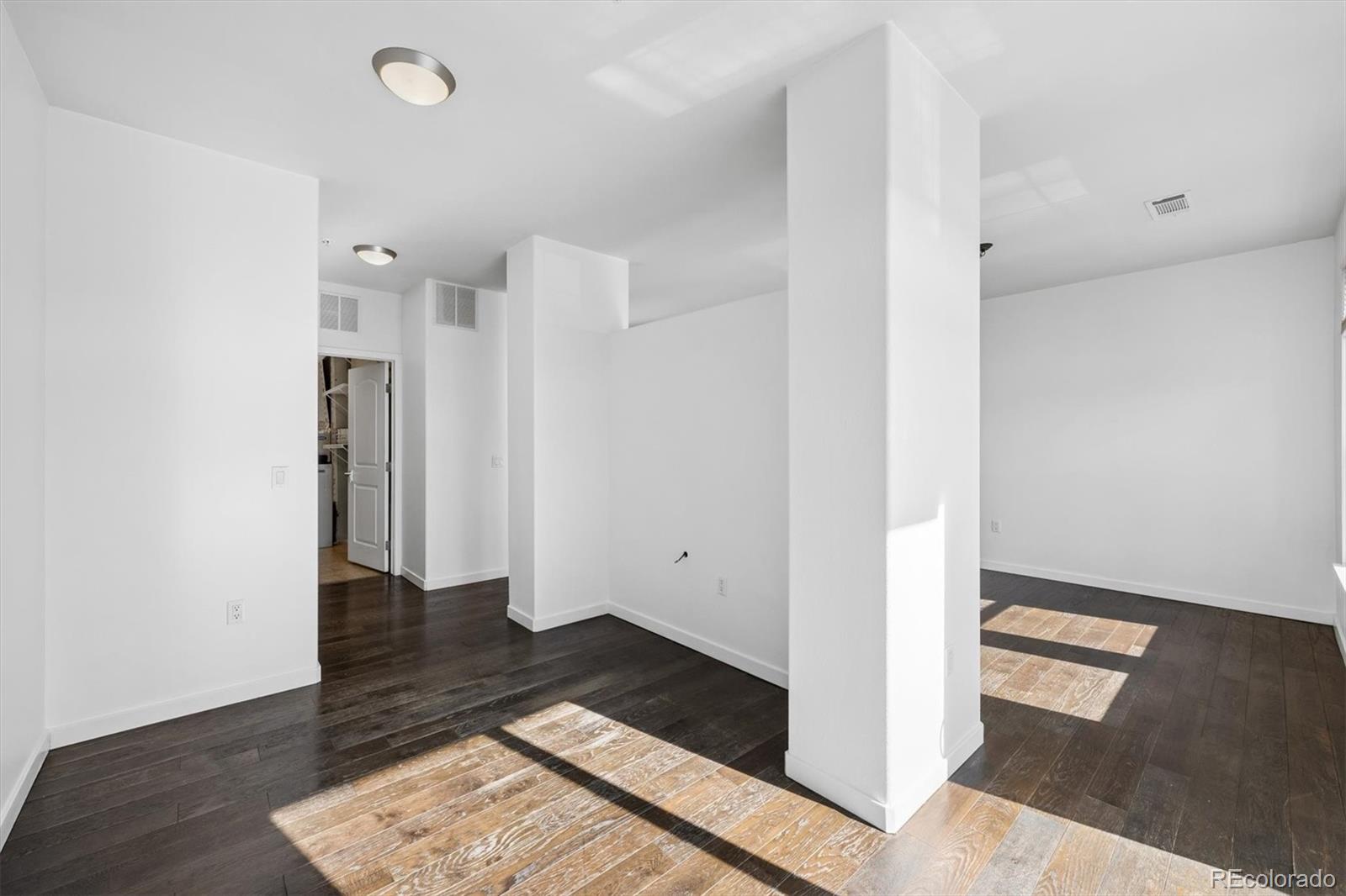 13456 Via Varra Unit: 221