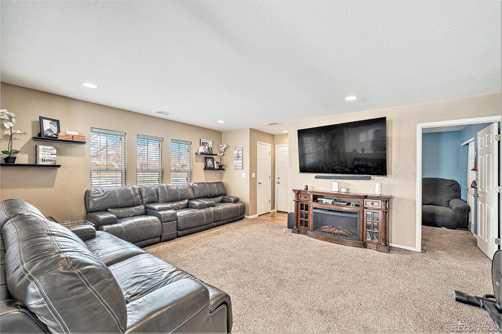11833 Oak Hill Way Unit: E
