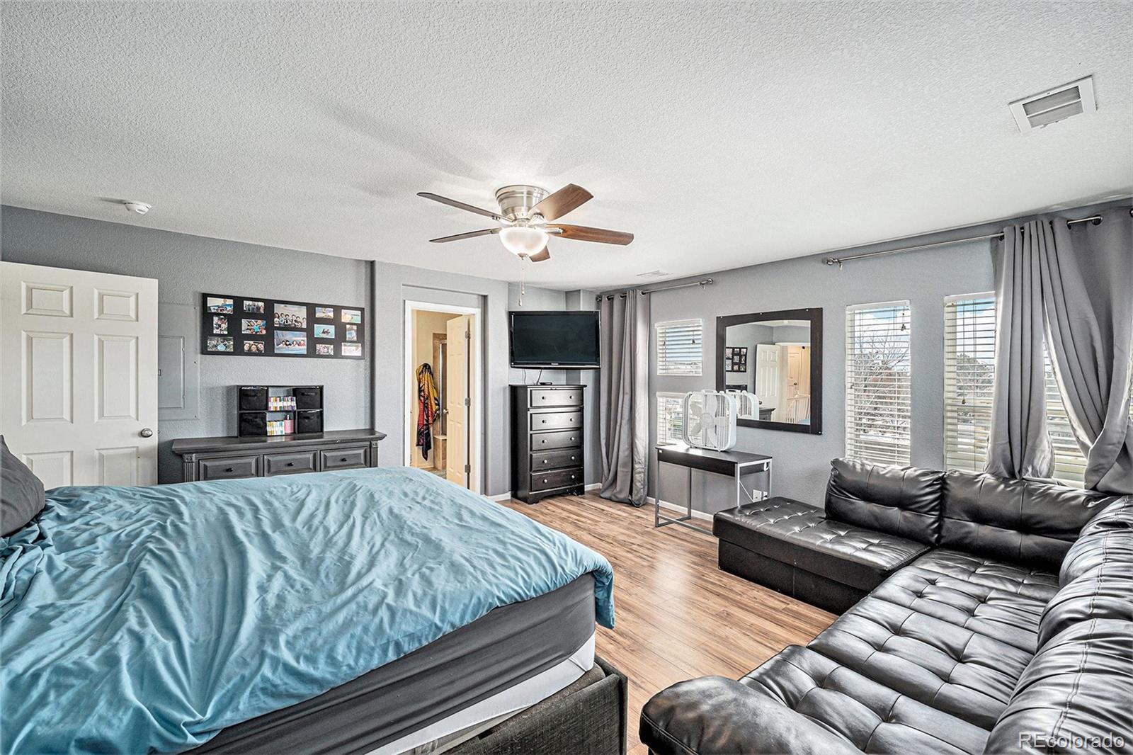 11833 Oak Hill Way Unit: E