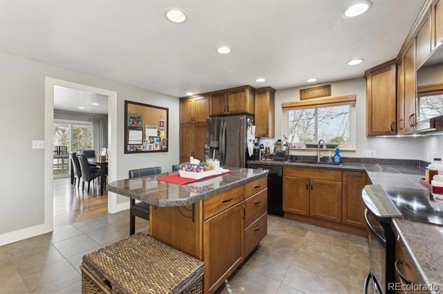 6107 Xenon Street
