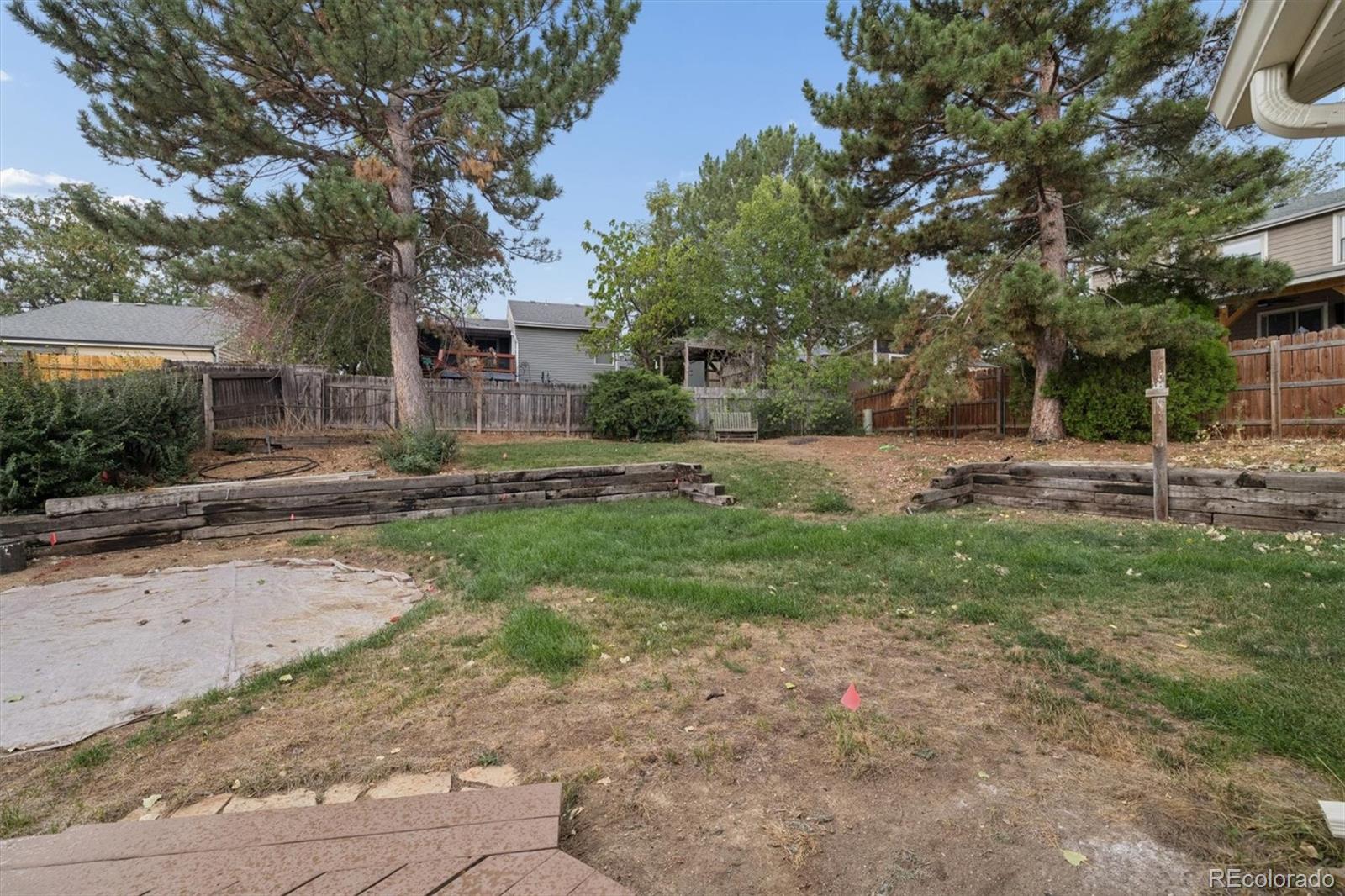 5576 W 75th Drive