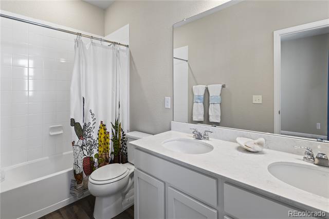 1330 Independence Street Unit: 2