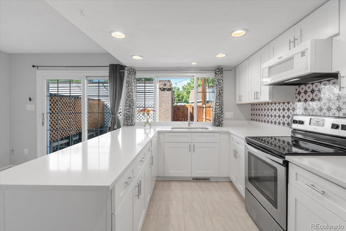 602 S Youngfield Court