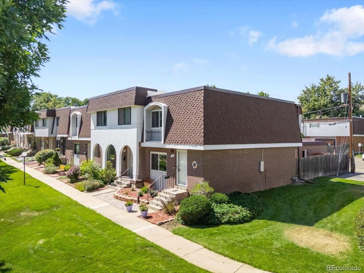 602 S Youngfield Court