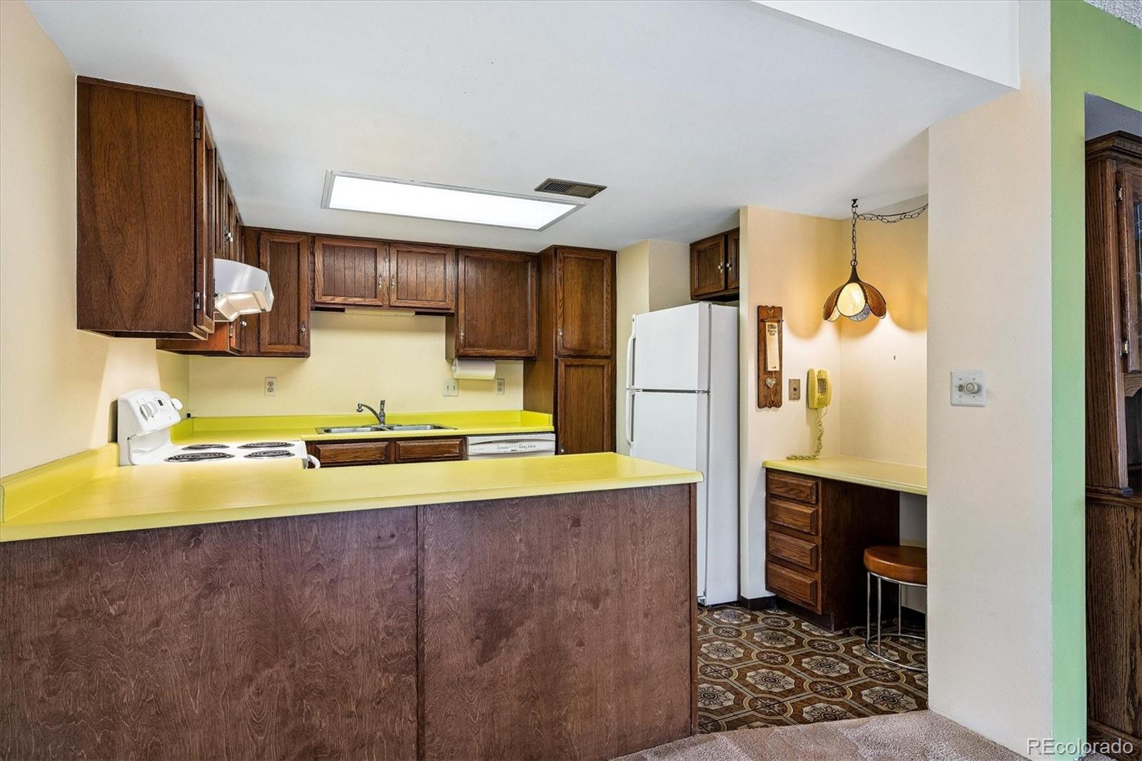 6685 E Arizona Avenue Unit: A