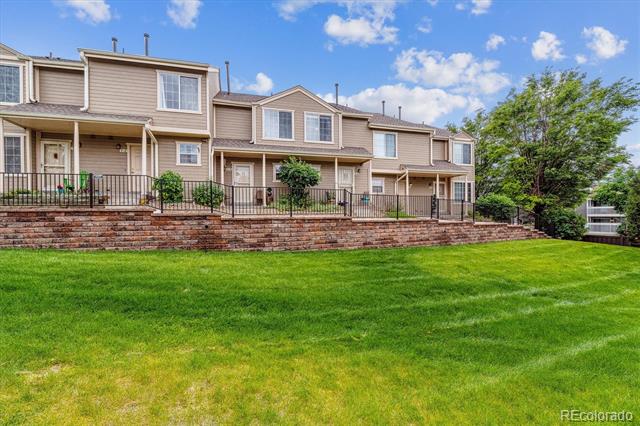 1818 S Quebec Way Unit: 4