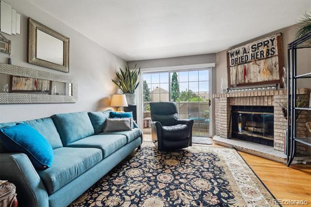 1818 S Quebec Way Unit: 4