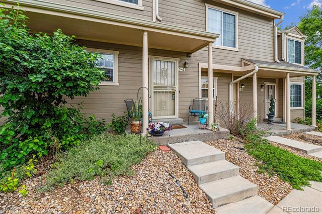1818 S Quebec Way Unit: 4