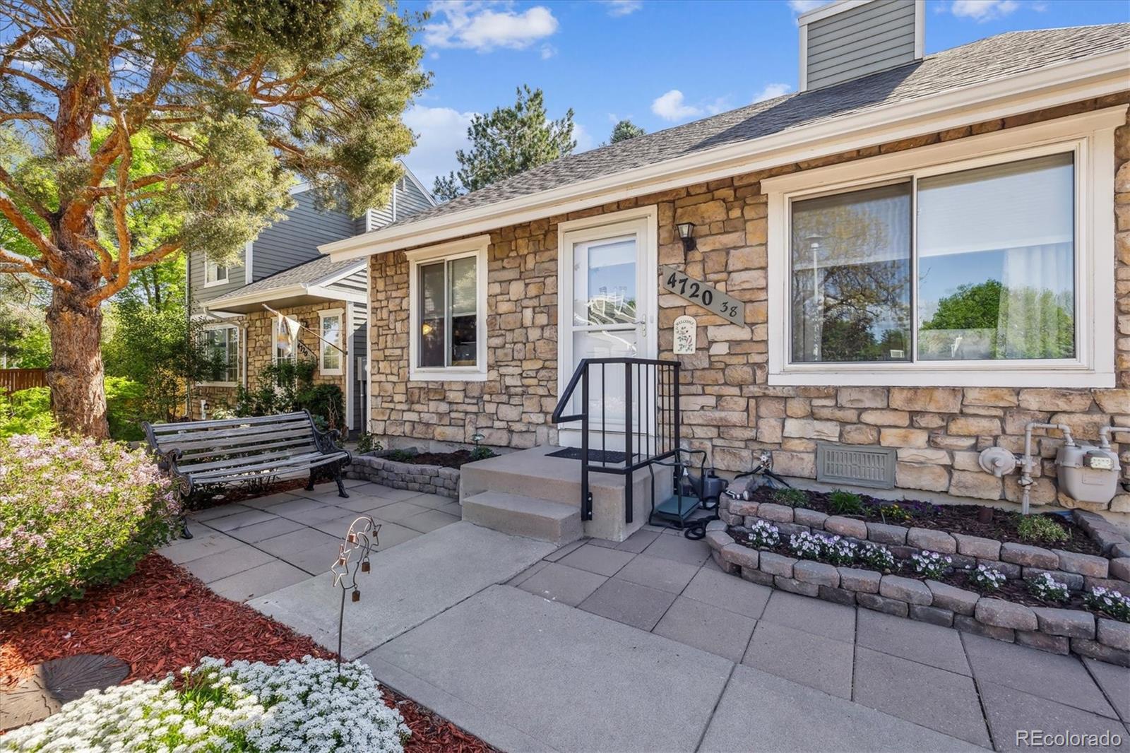 4720 S Dudley Street Unit: 38